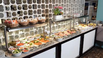 Daily buffet breakfast (EUR 20 per person)