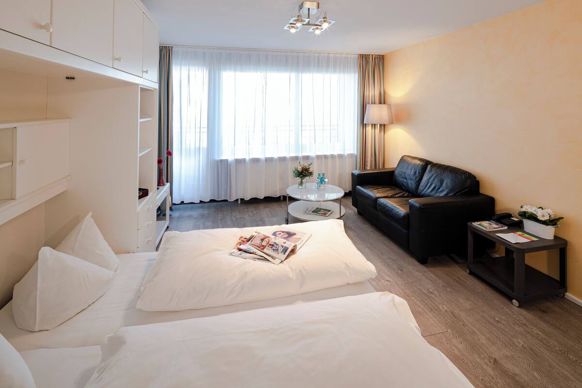 Hypo-allergenic bedding, in-room safe, individually decorated