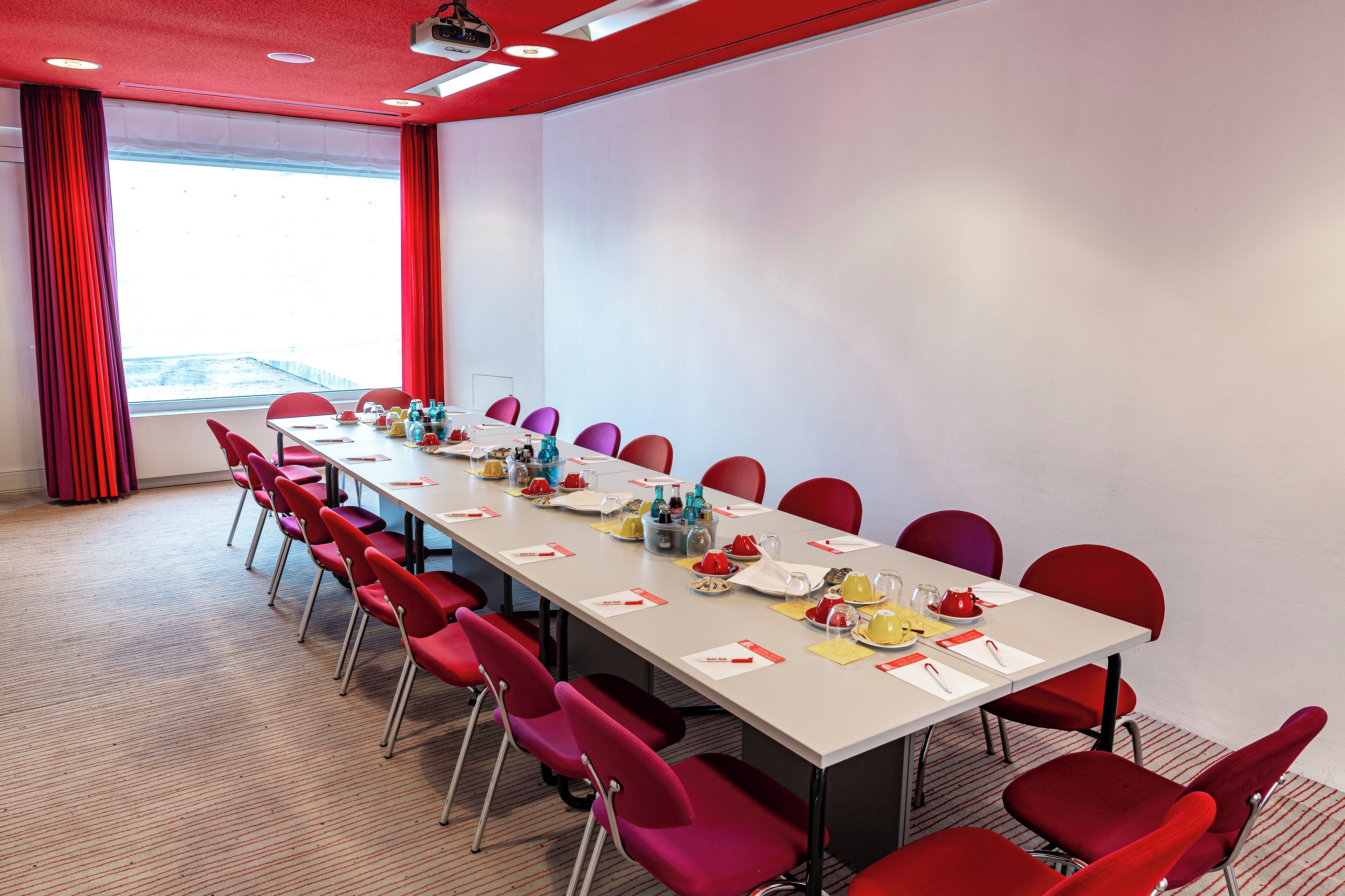 Meeting facility