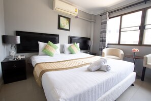 Suite | Wi-Fi gratis dan seprai linen