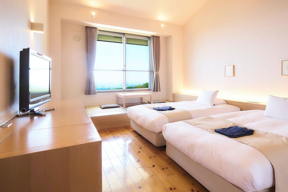 Habitación con 2 camas individuales | Caja de seguridad en la habitación