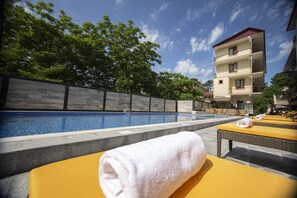 Pool - Hotel Chveni Ezo (Kobuleti)