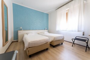 Habitació doble | Habitacions insonoritzades, bressols, wifi gratuïta i roba de llit 