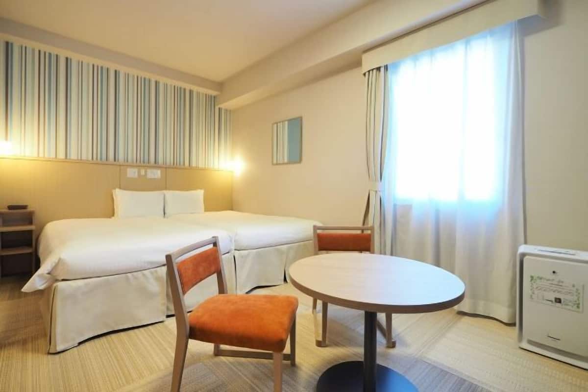 Duntäcken, värdeförvaringsskåp på rummet, gratis wi-fi och sängkläder