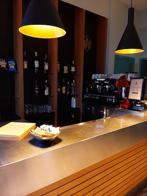 Bar (on property) - Hotel Alabama (Rimini)