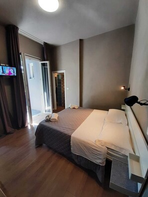 Chambre Standard Double ou avec lits jumeaux, balcon