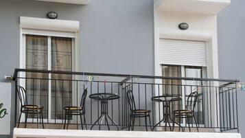 Kamar Double Standar | Balkon