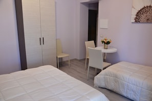 Minibar, cunas gratuitas y wifi gratis 