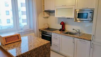 Apartment, 1 Schlafzimmer, Balkon | Eigene Küche | Kühlschrank, Herdplatte, Espressomaschine, Wasserkocher