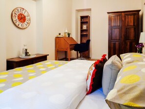 Living area - 1Br Apt In City Center by Minnehaha Lofts (Riga)