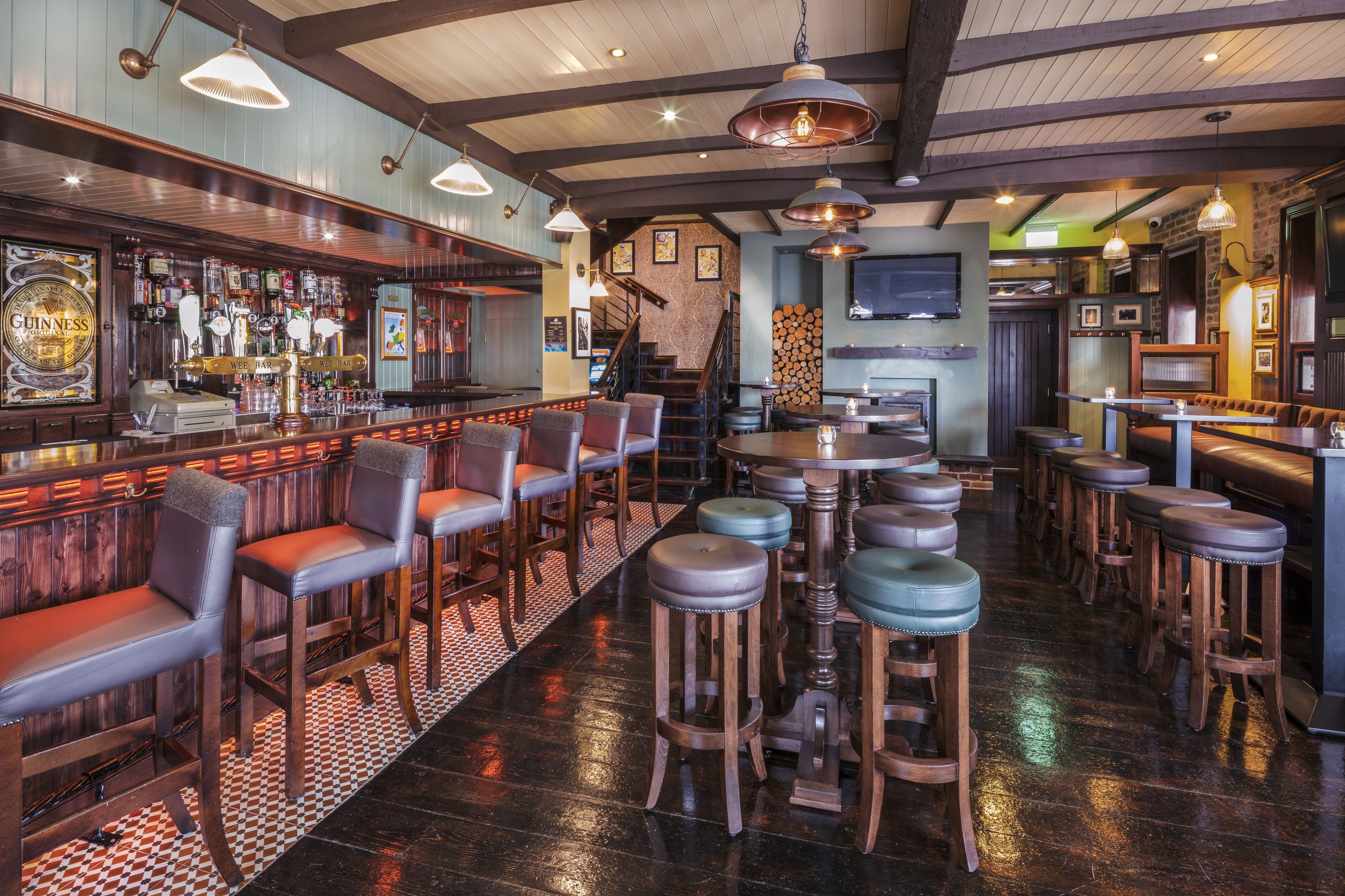 3 개의 바/라운지