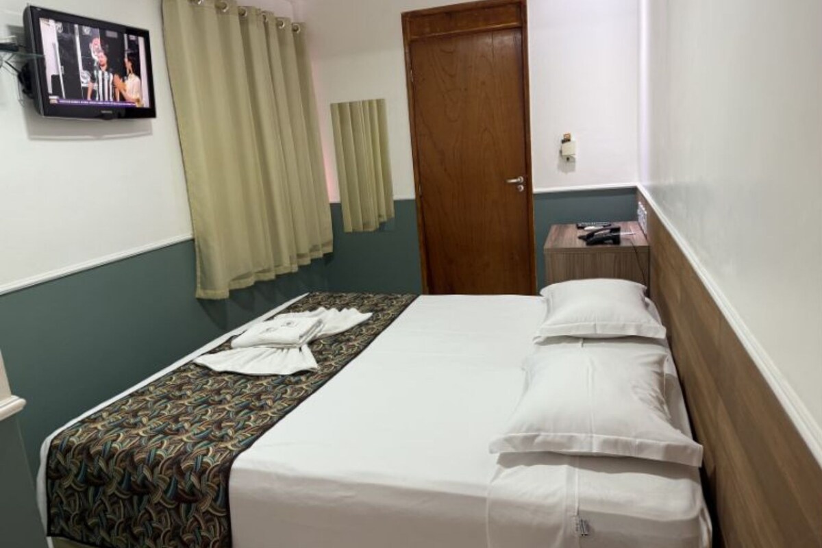 Double standard - 2 normal beds or 1 king size bed