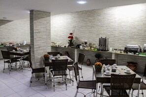 Frokostbuffé er inkludert hver dag