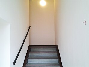 Double Room, Shared Bathroom (Zi 1-2-3 (1.OG.)) | Miscellaneous - Maffei Apartments (Nuremberg)