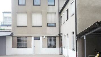 Standard Apartment, Private Bathroom | Exterior