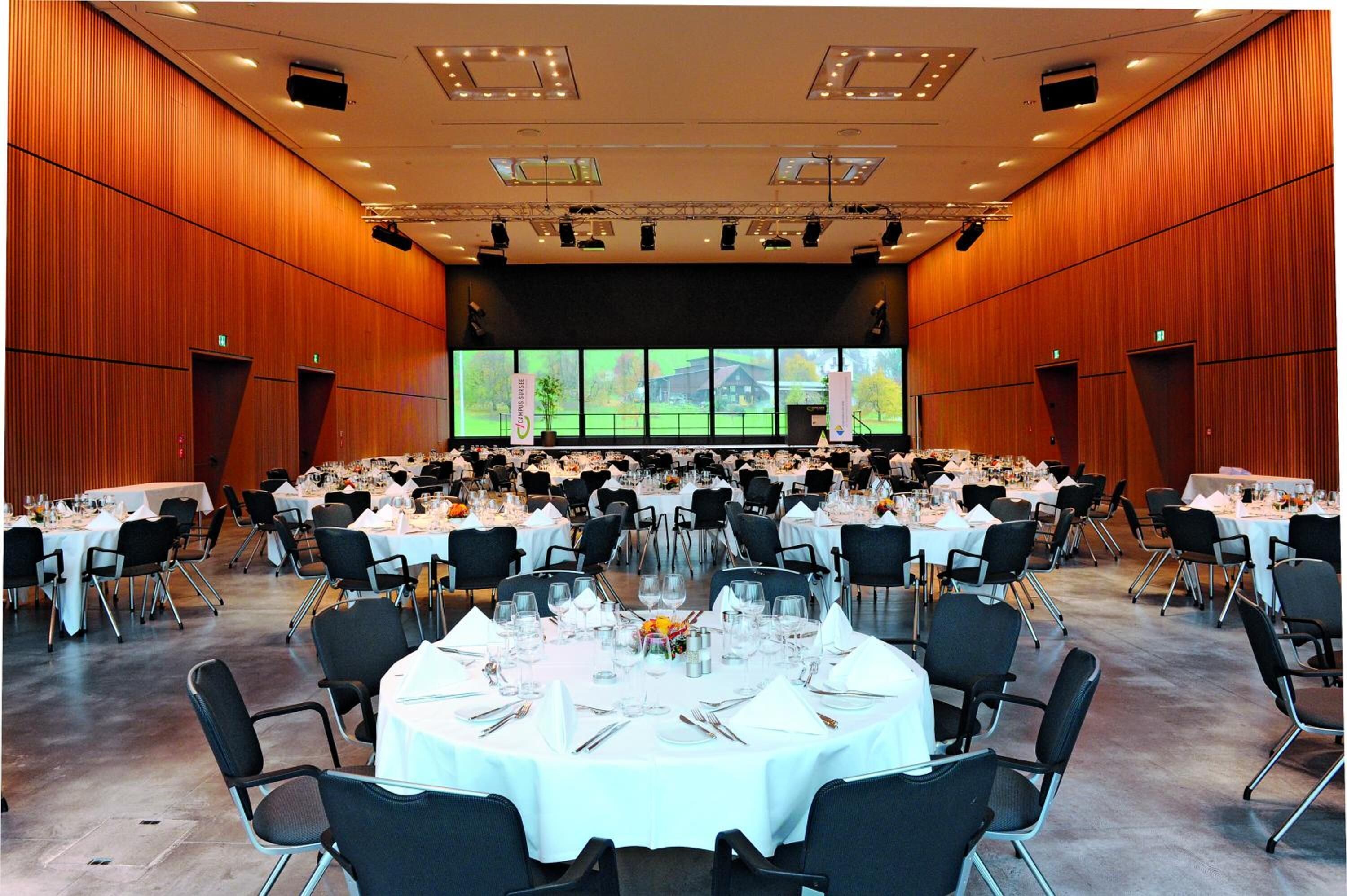 banquet hall