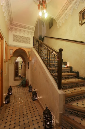 Staircase - Riad Maissoun (Marrakech)