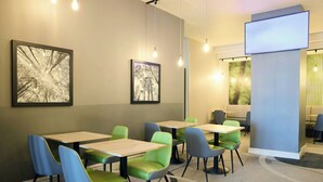 Déjeuner anglais servi tous les jours en supplément