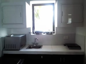 Cuisine privée | Réfrigérateur, micro-ondes, plaque de cuisson, cafetiÚre/bouilloire