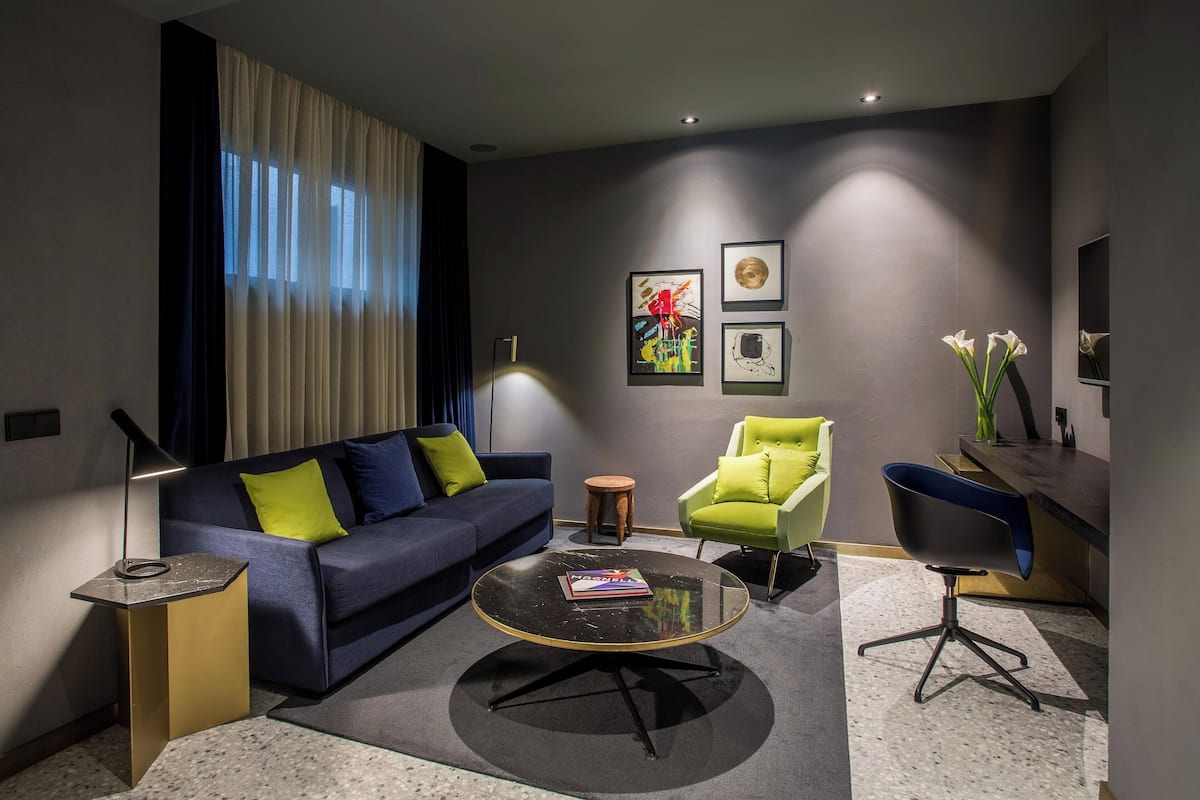 Junior Suite | Stofa | Sjónvarp