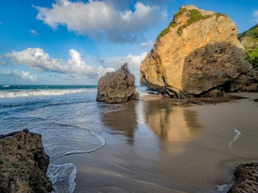 Vlak bij het strand, wit zand