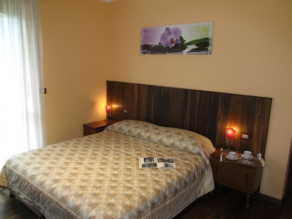 Room - Aosta Belvedere Apartment (Aosta)