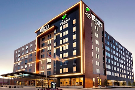 Exterior. Aloft by Marriott Dallas Love Field