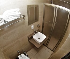 Estandar C, Non Smoking | Bathroom - La Merced Hotel (Colima)