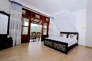 Double Room, Hill View | 1 bedroom, premium bedding, desk, soundproofing - Mount Blue View Guest Inn Ella (Ella)
