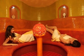 Sauna, bañera de hidromasaje, baño turco, masajes