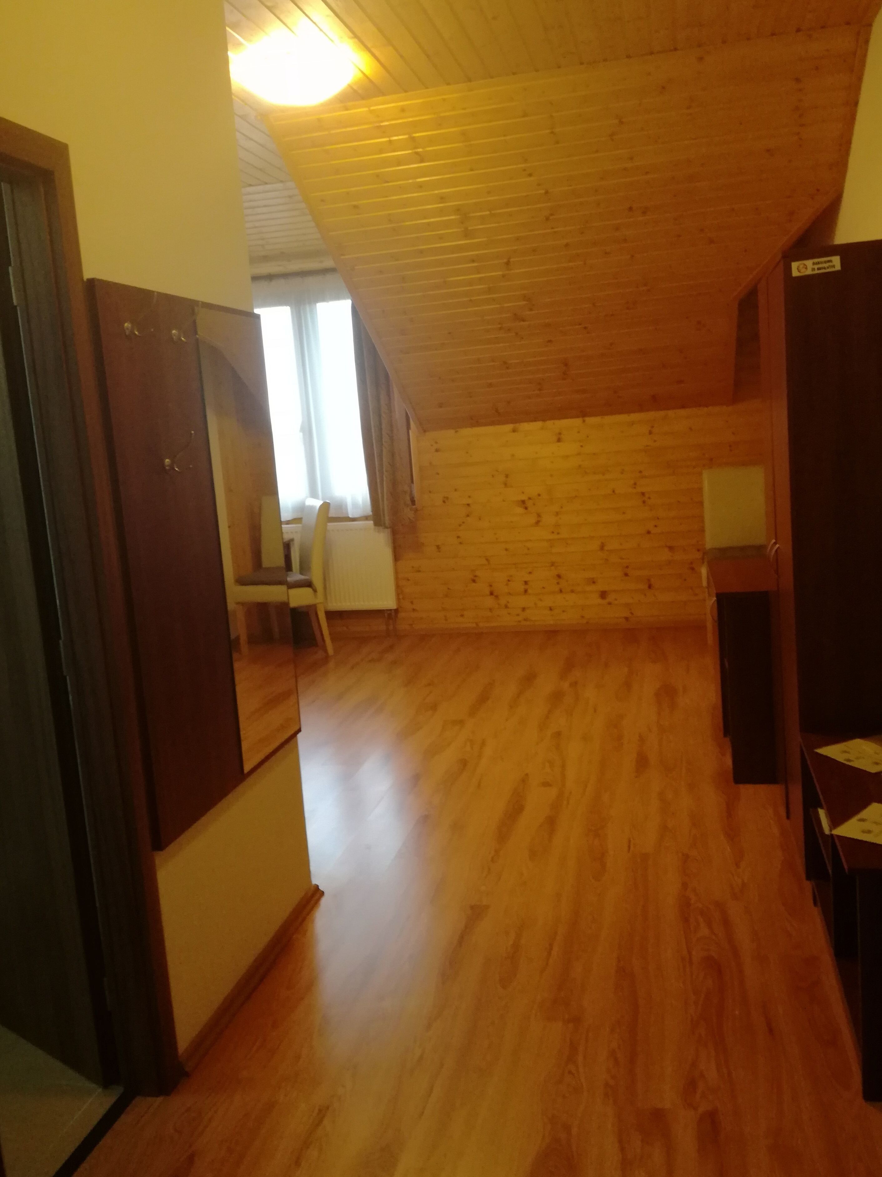 comfort suite, 1 bedroom | in-room safe, desk, blackout curtains, iron/ironing board