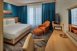 Hypo-allergenic bedding, in-room safe, desk, laptop workspace