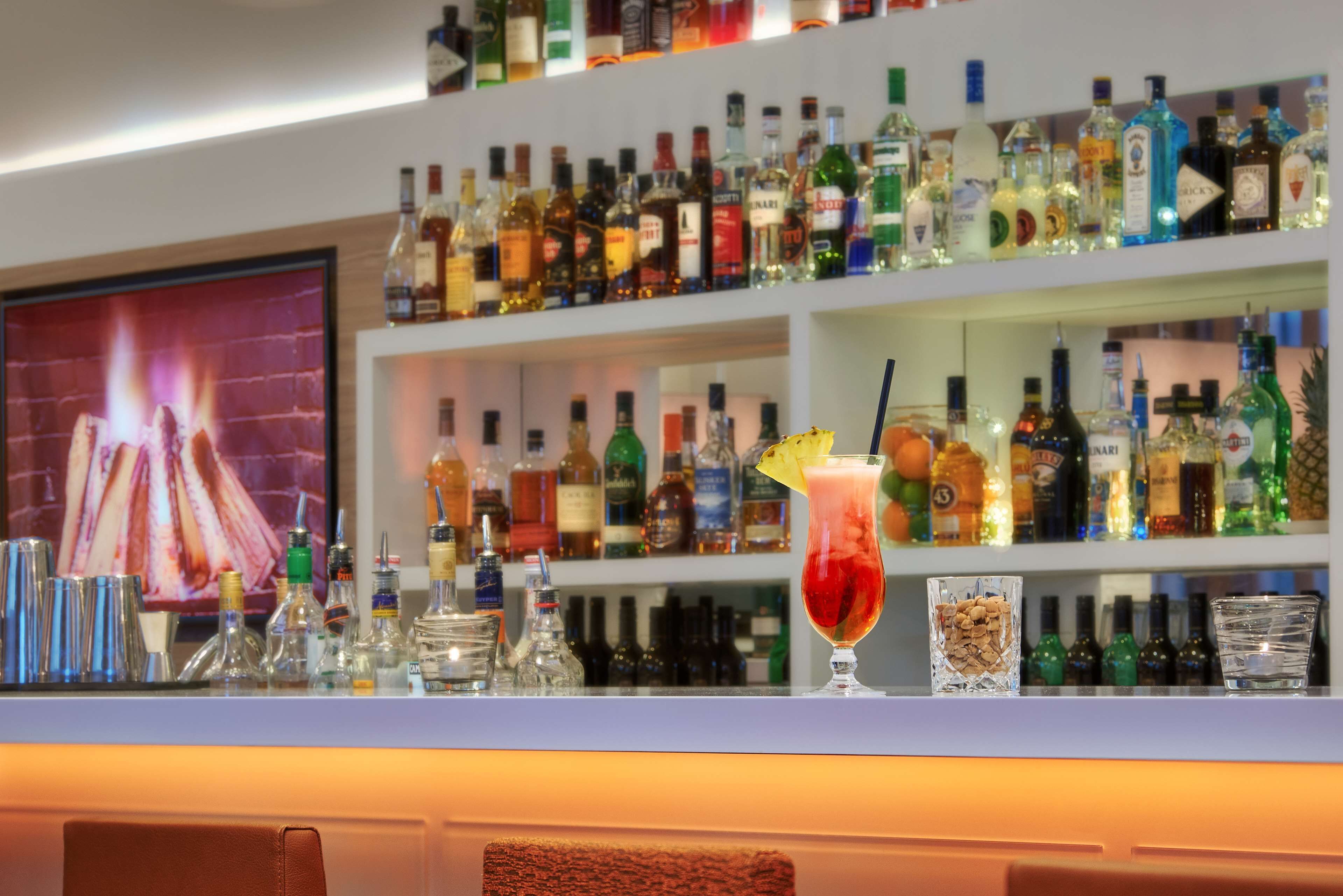 Photo - Hampton By Hilton Berlin City Centre Alexanderplatz