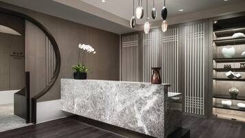 Couples treatment rooms, body treatments, hot stone massages, facials