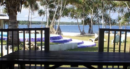 Bluepango Guest House - Hostel
