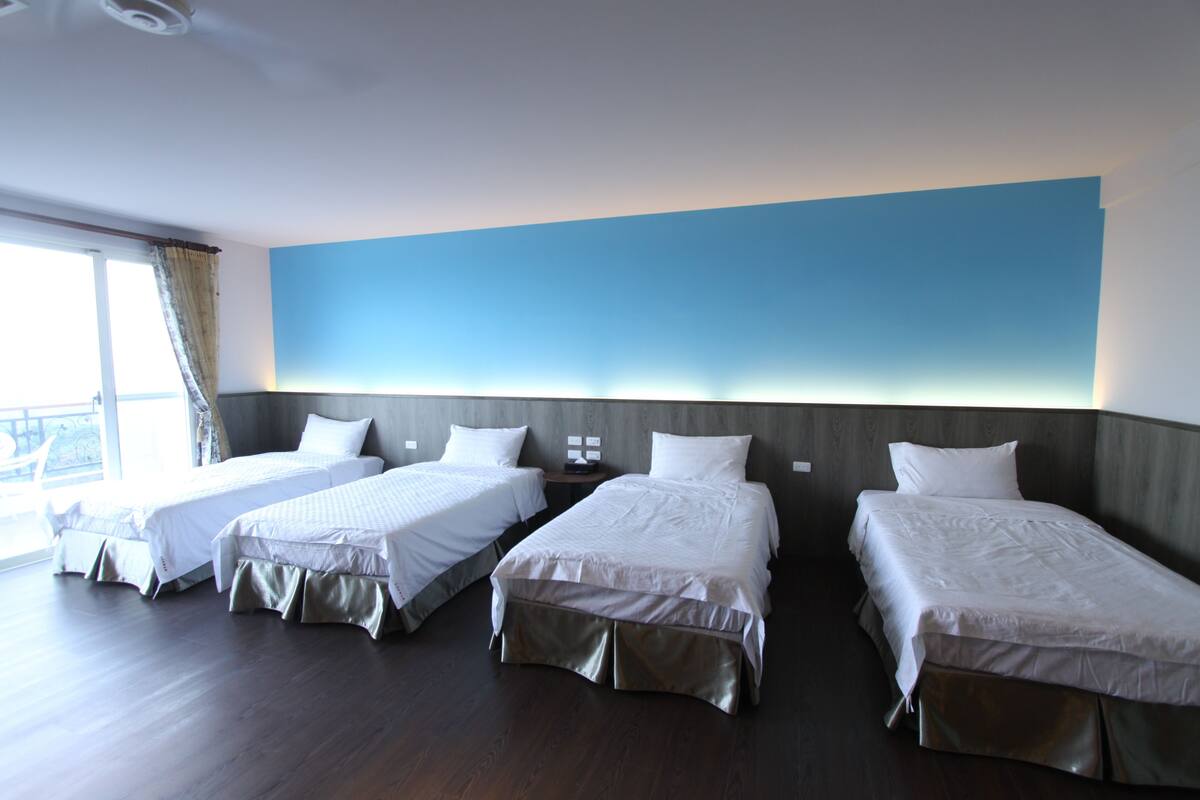 Comfort Quadruple Room