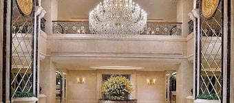 Celebrity International Grand Hotel