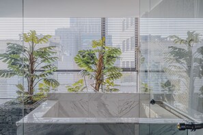 Culture Twin Suite | Deep soaking bathtub - ACC Design Hotel (Gwangju)