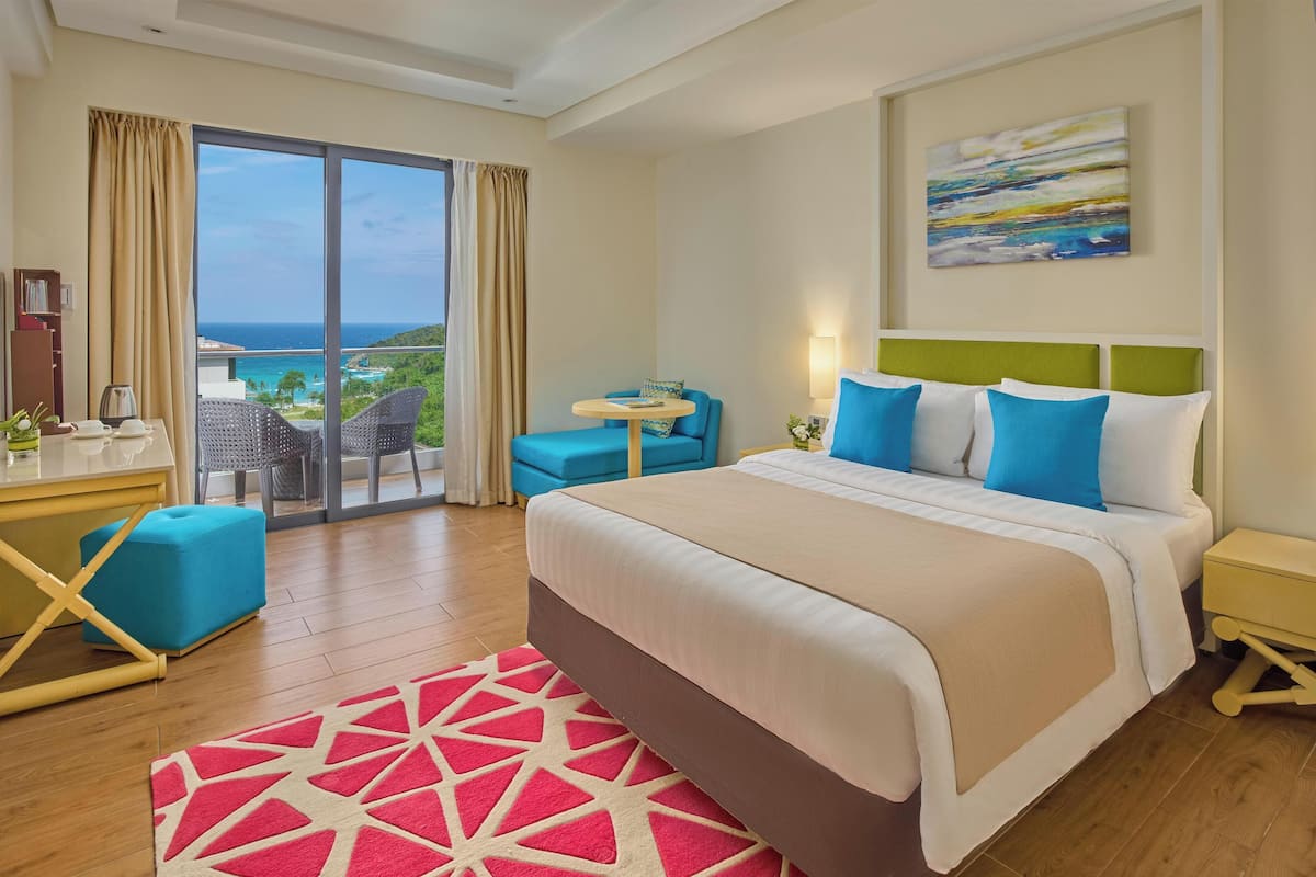 1 bedroom, Frette Italian sheets, premium bedding, minibar