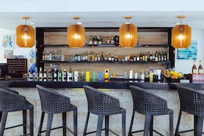 Bar (on property) - Savoy Hotel Boracay near Newcoast Beach (Boracay Island)