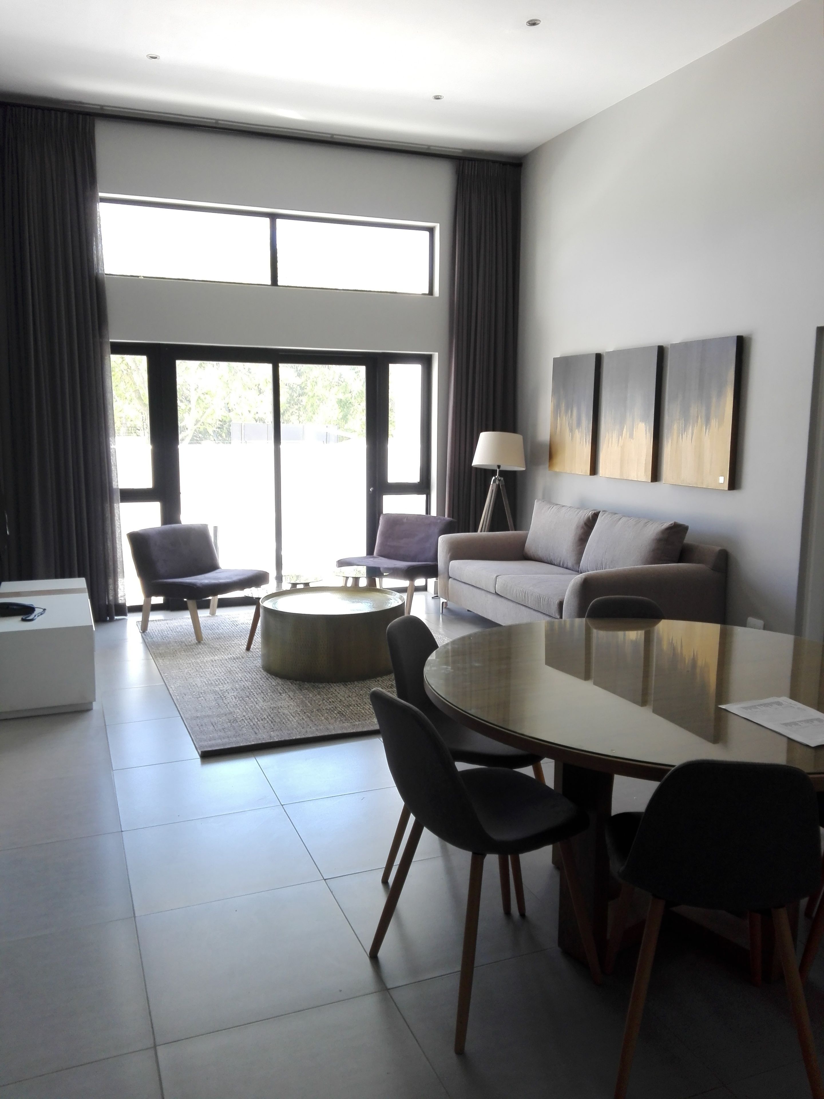 Apartment, 3 Bedrooms | Living area | 32-inch flat-screen TV with satellite channels, TV, Netflix