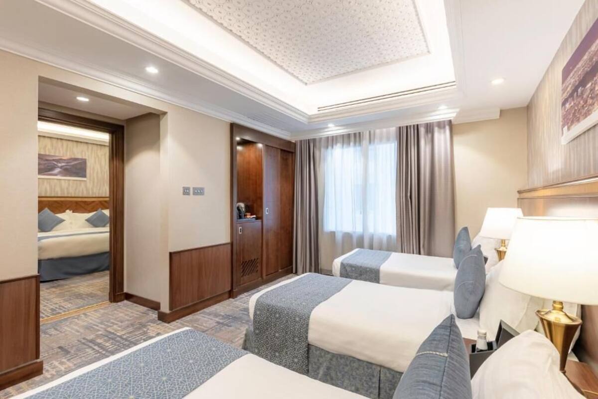 Family Suite | Minibar, in-room safe, blackout drapes, soundproofing