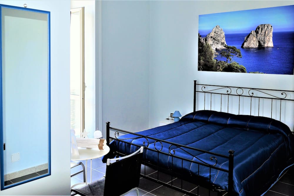 Napoli Station B&B