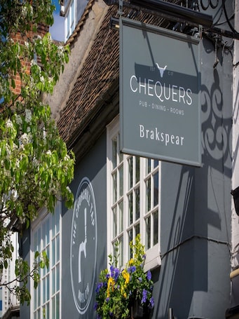 Terrace/patio. The Chequers Marlow