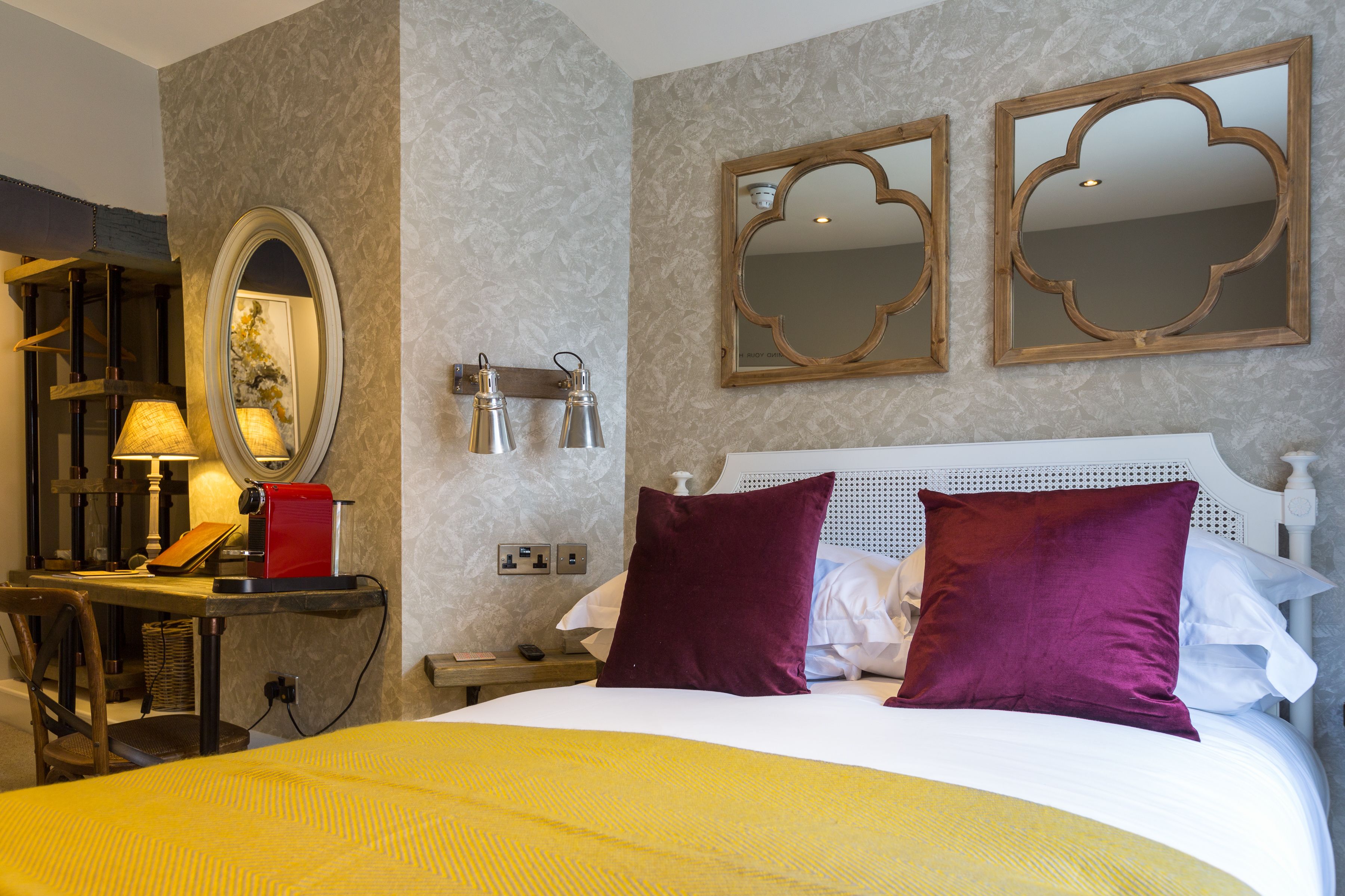 standard double room, 1 bedroom | desk, iron/ironing board, free wifi