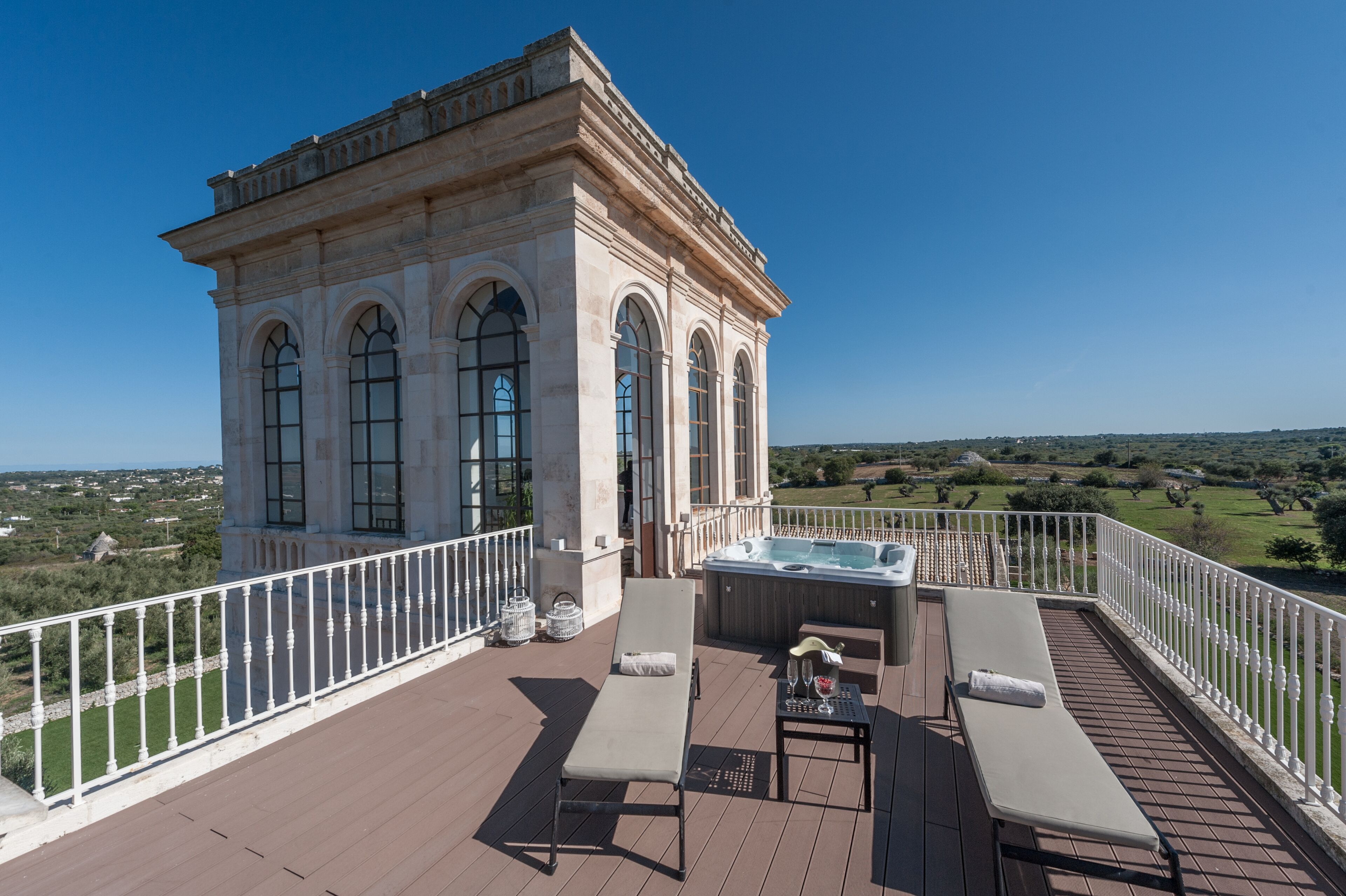 luxury suite, terrace (con terrazzo belvedere) | terrace/patio