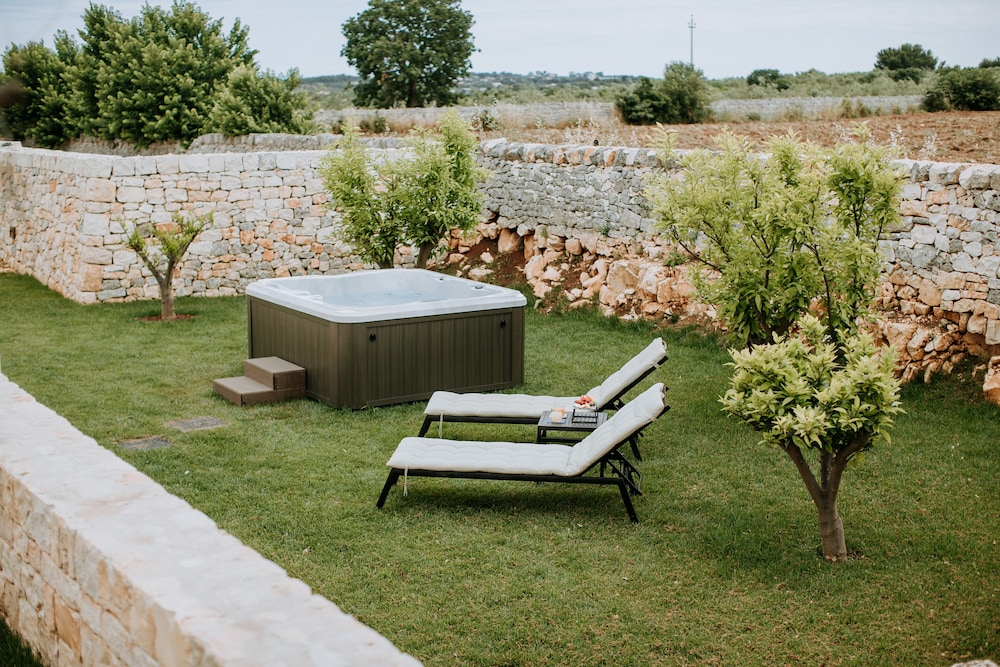 Villa Torre Bianca By Emily Hotels by null