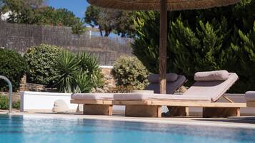 Outdoor pool, pool umbrellas, pool loungers