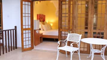 1 bedroom, premium bedding, pillowtop beds, minibar