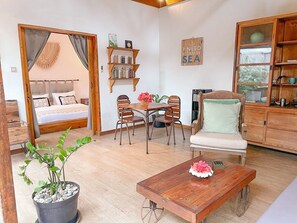 Deluxe Villa, 1 Bedroom, Private Pool | Living area | 40-inch LED TV with satellite channels, TV, Netflix - Casa Koko (Gili Air)
